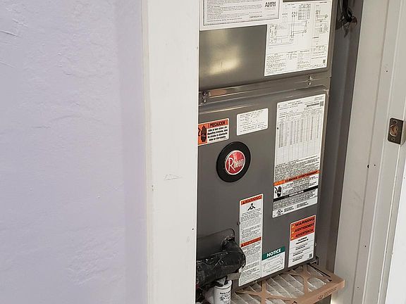 2nd image of 1730 NW 9th Ave #1
