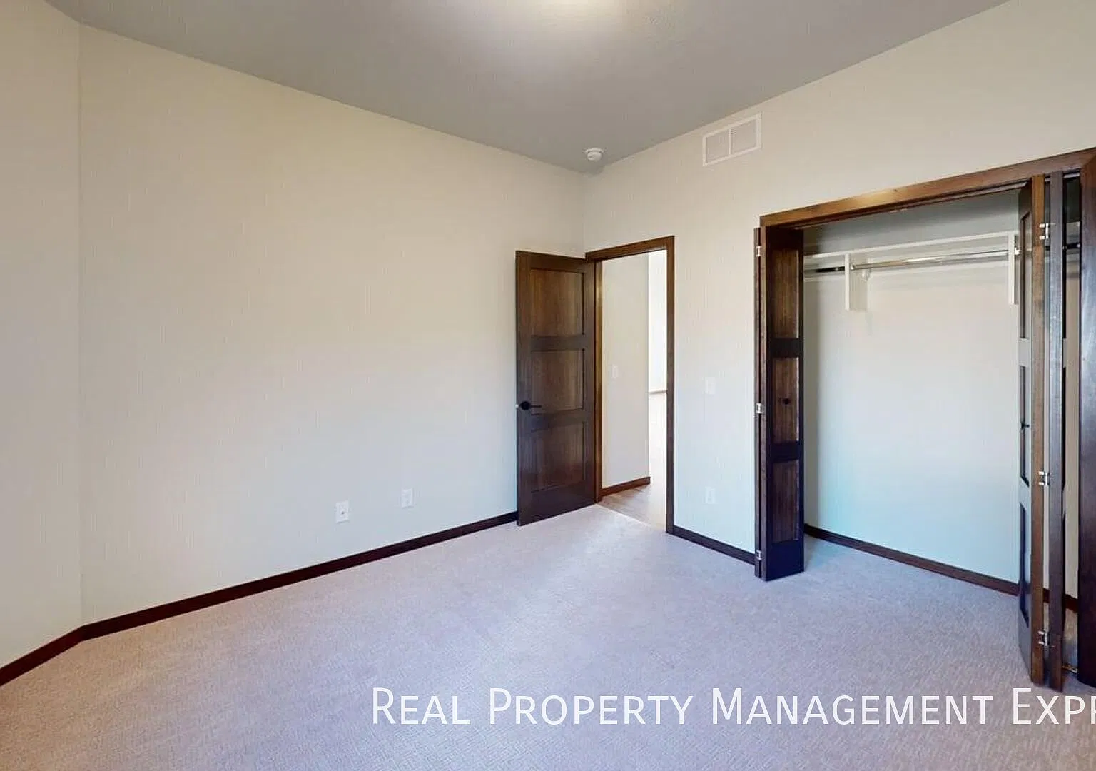 2 Bed 2 Bath Home in Southeast Sioux Falls — Photo 3