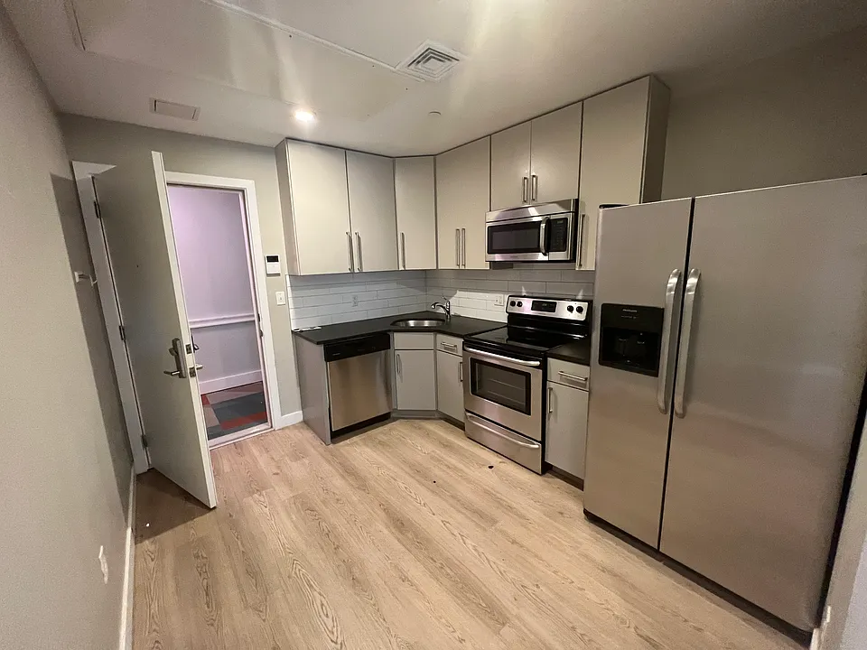 49 S Huntington Ave #1