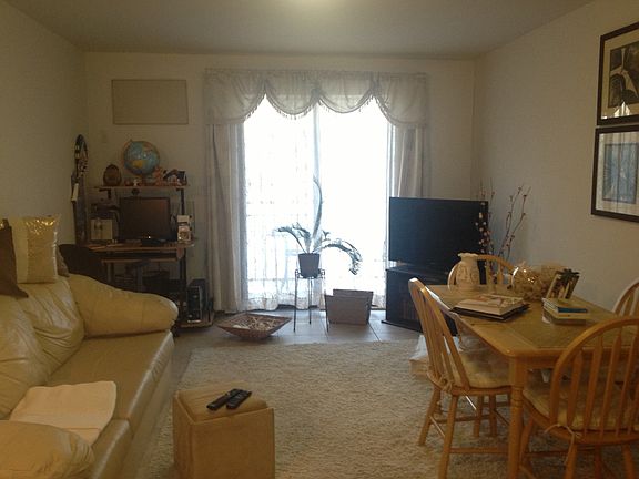 2nd image of 2313 27th St