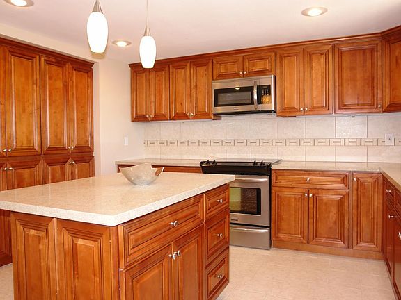 4th image of 6213 E Seaside Walk #A
