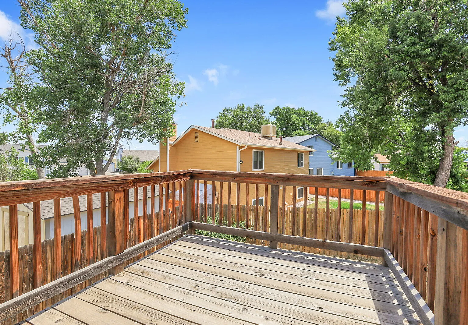 4 bed, 2.0 bath, 1718 sqft, $2,721 — Photo 3