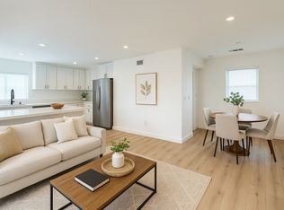 15107 Leadwell St, Van Nuys, CA 91405