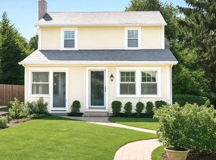 39 Twitchell St #R, Wellesley, MA 02482