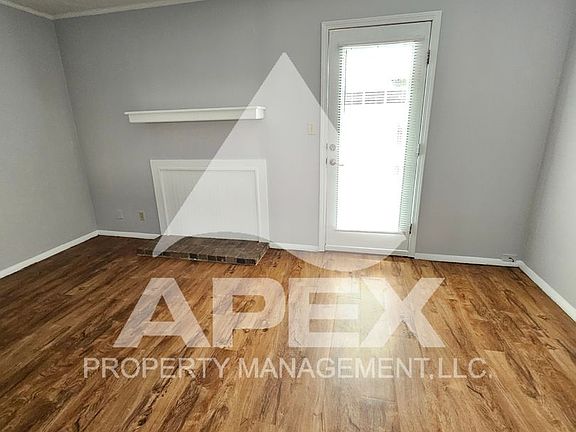 4th image of 9144 Cedarpark Ln APT B