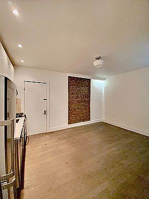5th image of 48 W 138th St APT 3N