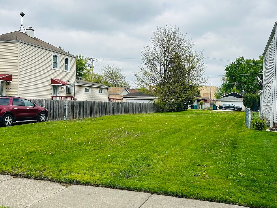 2nd image of 3913 Home Ave