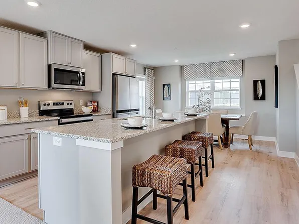 12535 Guadalcanal Cir NE #D, Minneapolis, MN 55449