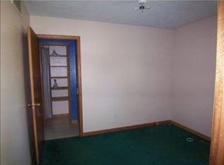 222 Main St, Lakeville, IN 46536