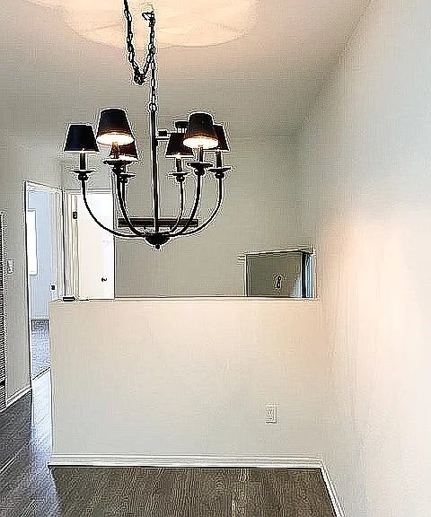 2400 Walnut Ave #8 — Photo 9