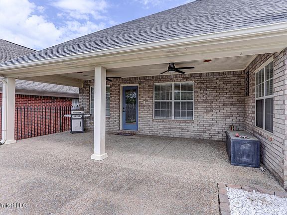 4th image of 2973 Glennbury Ln