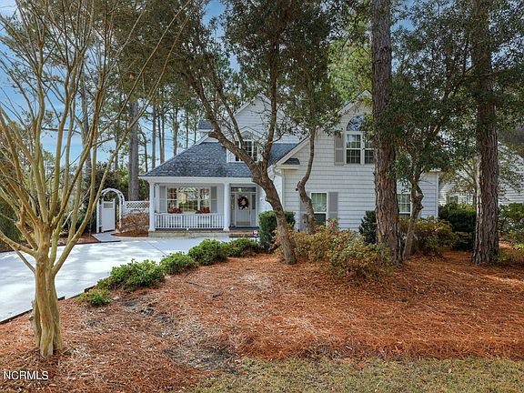 2nd image of 3814 Winding Vine Way