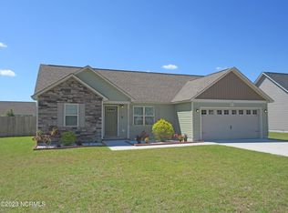 211 Tappi Ter, Hubert, NC 28539