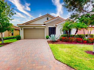10230 SW Fernwood Ave, Port Saint Lucie, FL 34987