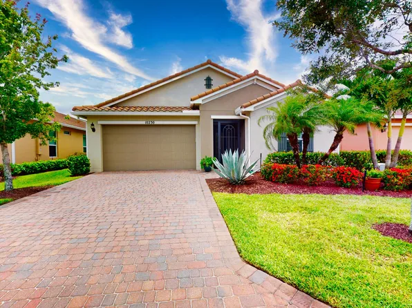 10230 SW Fernwood Avenue, Port St Lucie, FL 34987