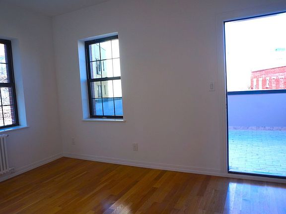 5th image of 3066 45th St #2