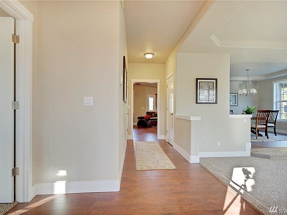 3rd image of 7409 166th St E