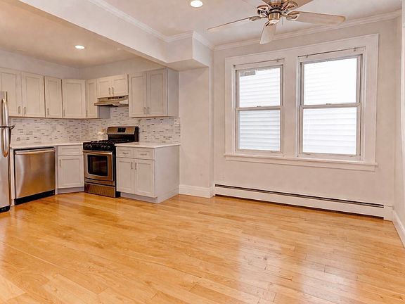 3rd image of 43 Georgia Ave