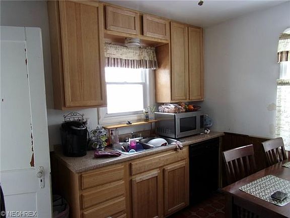 2nd image of 4496 W 136th St