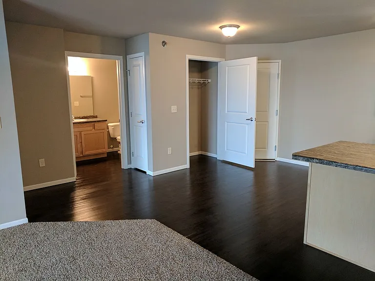 Aspen Trail Apartments — Photo 172