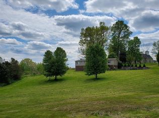 1983 Greenbriar Rd, Waynesburg, KY 40489