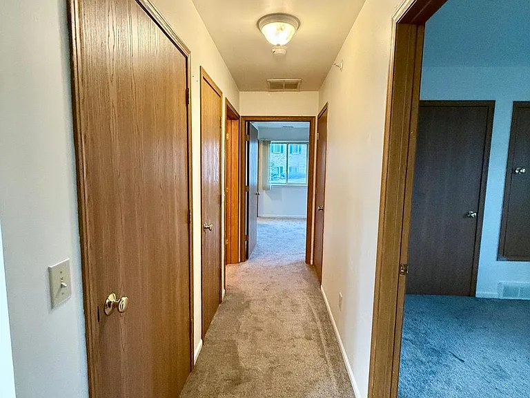 Country Village Apartments — Photo 16