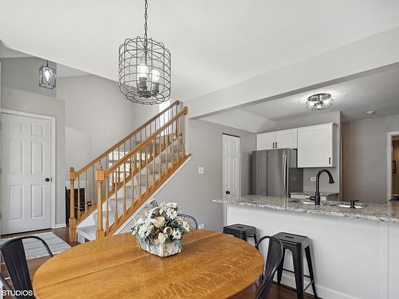 3rd image of 639 Beaver Ct #639