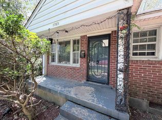 1269 Colonial Rd, Memphis, TN 38117
