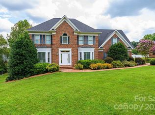 3510 5th Street Dr NW, Hickory, NC 28601