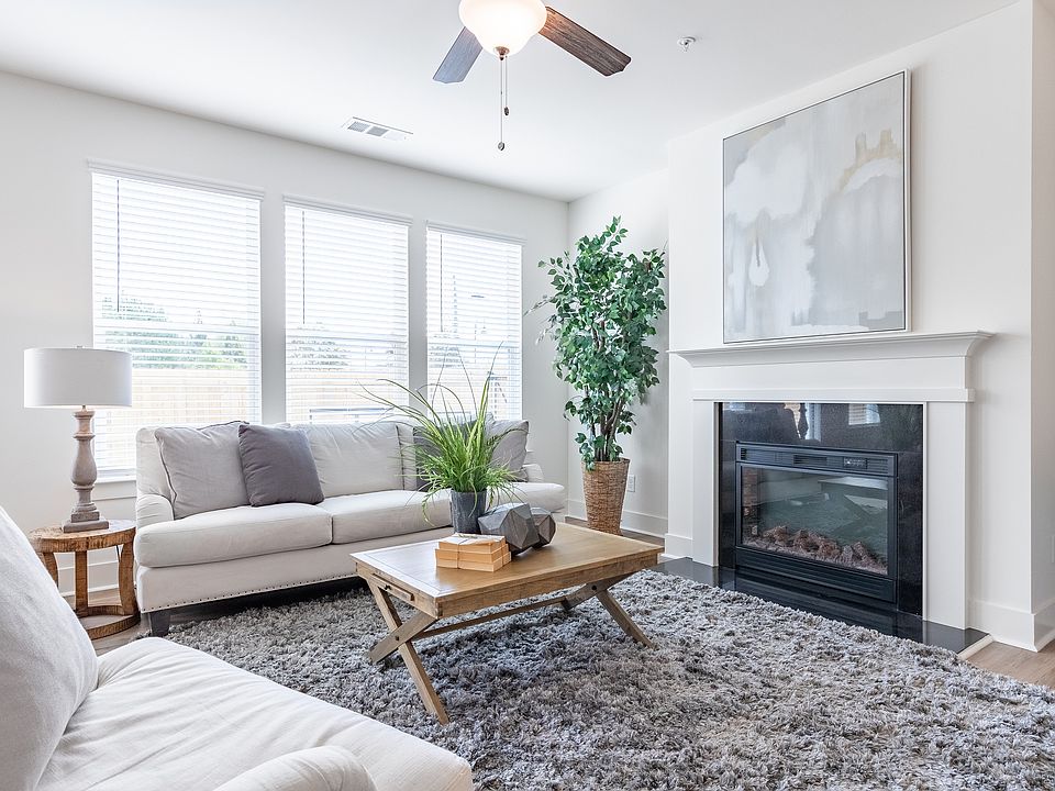 Vaughn-Townhomes (22)