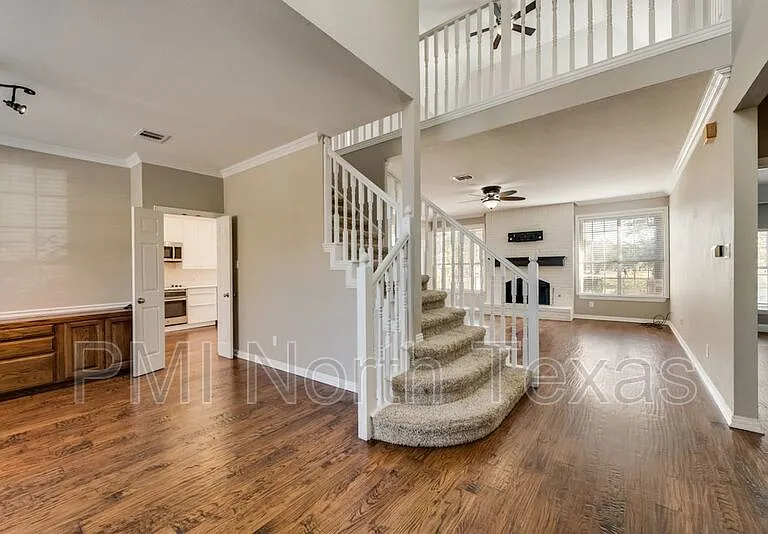 6000 Charleston Dr — Photo 3