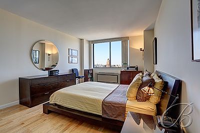 4th image of 275 W 96th St APT 27B