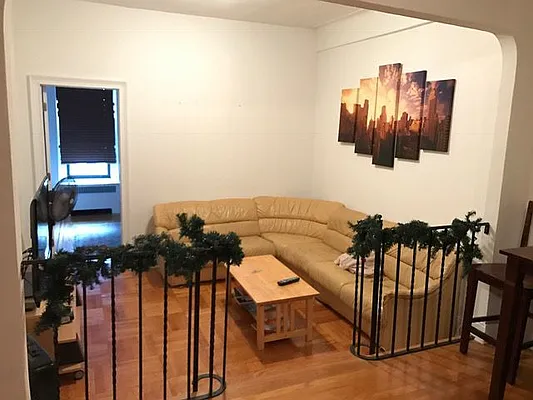 Rented by Pink Stone Realty LLC | media 18