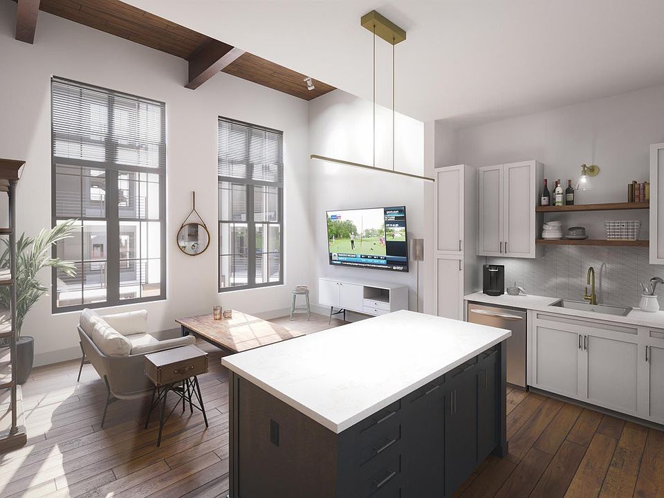 1st image of 96 E Catawba St #10848593