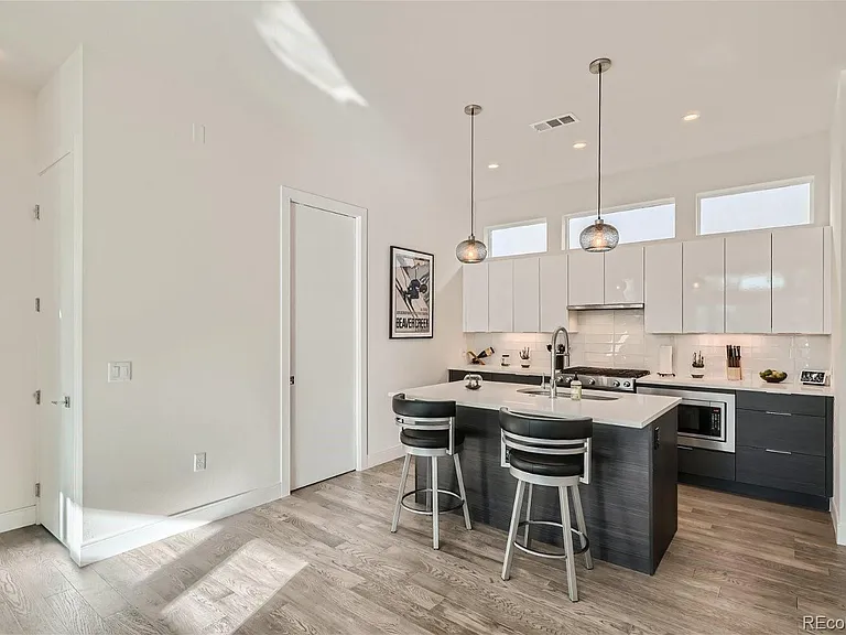 2416 Eliot St — Photo 10