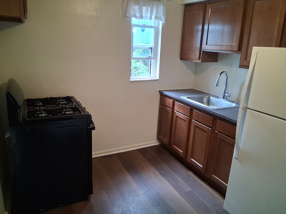 1st image of 517 Pasadena Ave