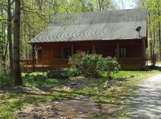 1668 Sand Knob Rd, Stanford, KY 40484