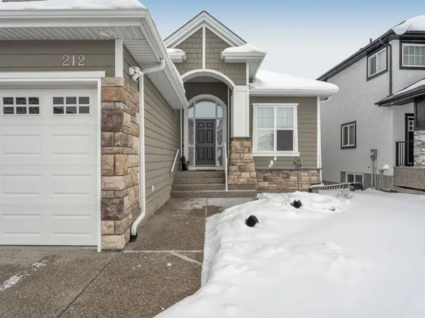 212 SW Muirfield Blvd, Wheatland County, AB T0J 1Y1