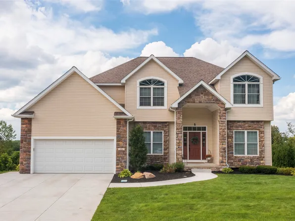 1018 Copper Dr, Erie, PA 16509