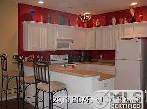 Large Breakfast Bar