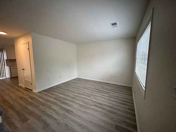 3rd image of 1031 Salisbury St Unit A