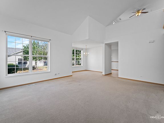 2nd image of 275 Capitol Dr Unit A