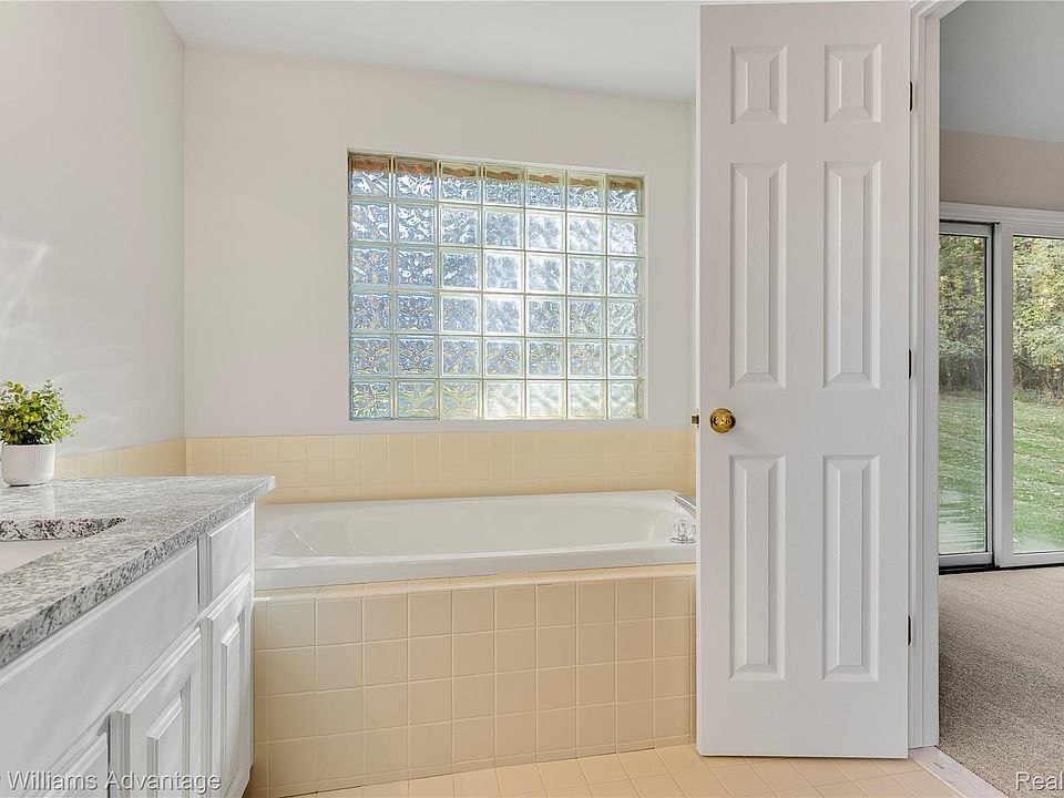 3741 Stoneridge Ct, photo 15