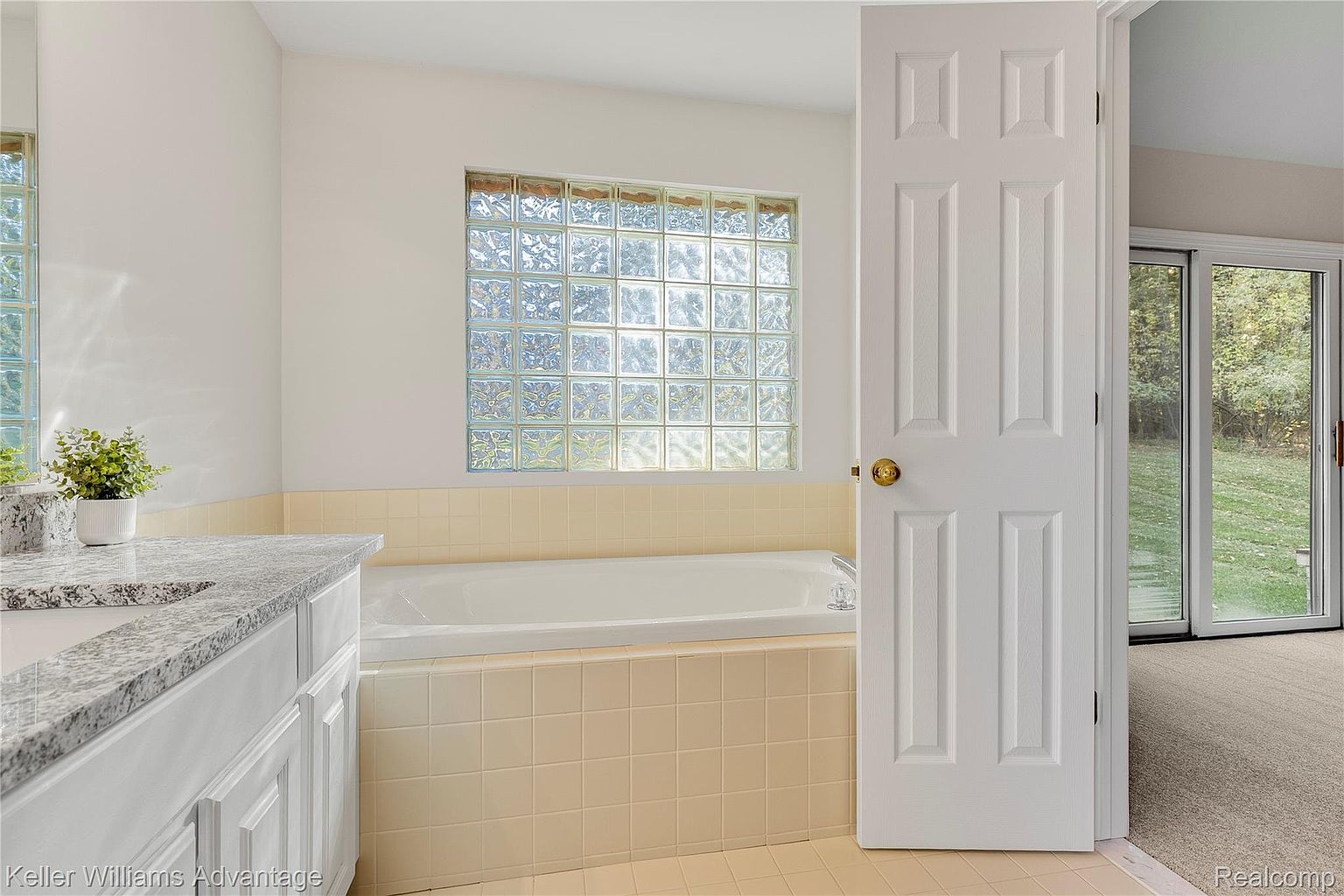 3741 Stoneridge Ct, photo 15