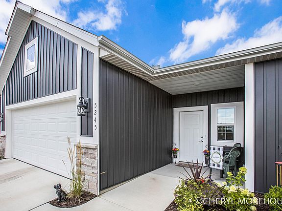 2nd image of 5245 Marindy St SE #21