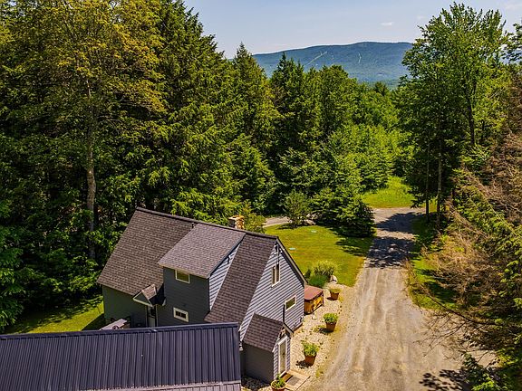 5th image of 1886 Winhall Hollow Road