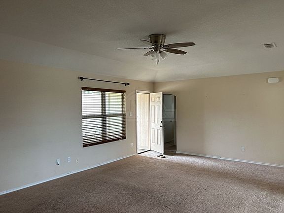 3rd image of 3709 Frigate Dr