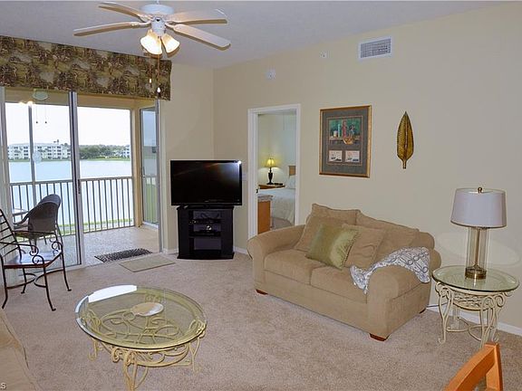 2nd image of 8056 Queen Palm Ln APT 634