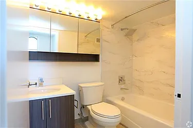 Rented by Space Marketing Shop