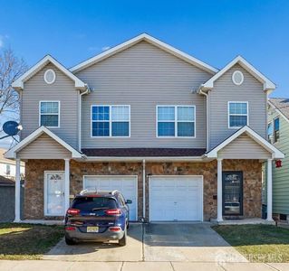 60 Thornall St, Carteret, NJ, 07008